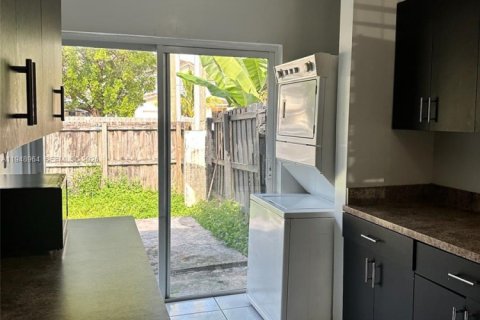 Снять в аренду виллу или дом в Хомстед, Флорида 3 спальни, 105.91м2, № 2004723 - фото 21