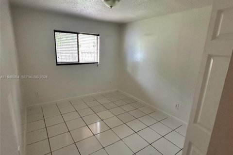 Снять в аренду виллу или дом в Хомстед, Флорида 3 спальни, 105.91м2, № 2004723 - фото 10