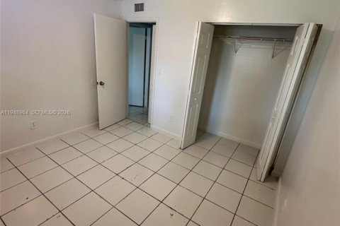 Снять в аренду виллу или дом в Хомстед, Флорида 3 спальни, 105.91м2, № 2004723 - фото 12