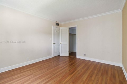 Copropriété à vendre à Hallandale Beach, Floride: 2 chambres, 101.45 m2 № 1896104 - photo 20