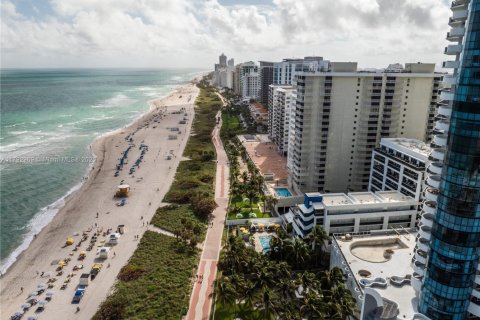 Condominio en alquiler en Miami Beach, Florida, 2 dormitorios, 116.13 m2 № 1938404 - foto 7