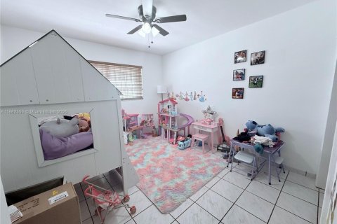 Condo in Coral Gables, Florida, 2 bedrooms  № 1893152 - photo 5