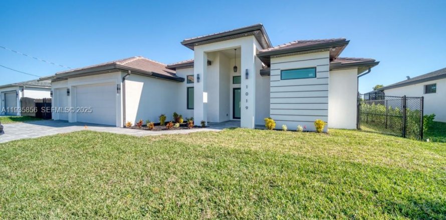 Casa en Cape Coral, Florida 4 dormitorios, 207.73 m2 № 1993966