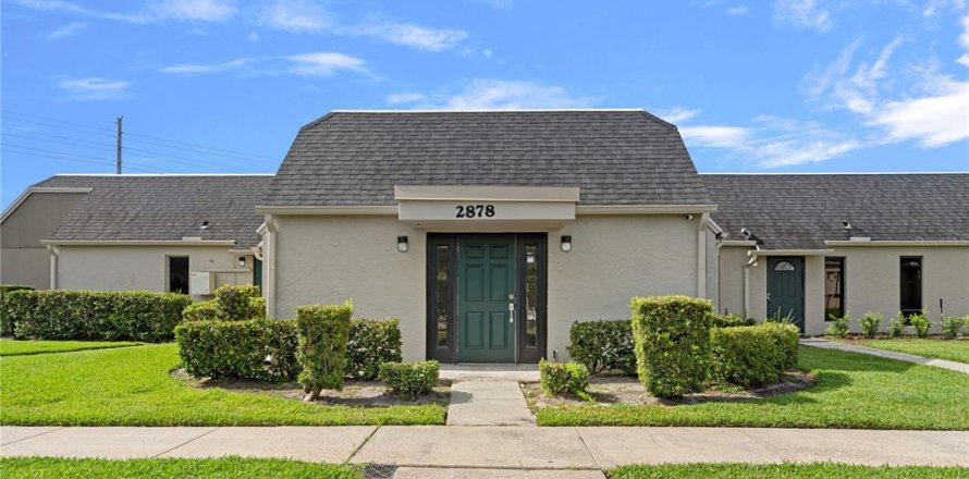 Commercial property in Orlando, Florida 89 sq.m. № 2366867