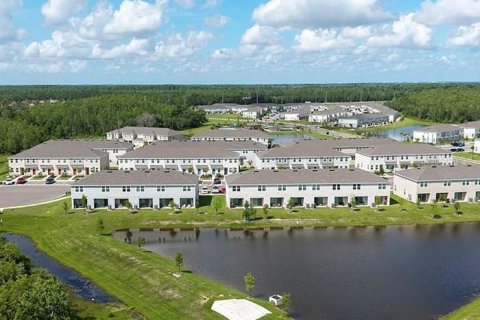 Adosado en alquiler en Kissimmee, Florida, 2 dormitorios, 125.42 m2 № 1919846 - foto 12