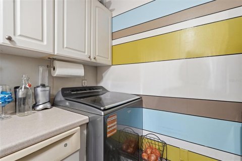Купить виллу или дом в Спринг-Хилл, Флорида 7 комнат, 89.19м2, № 2092309 - фото 27