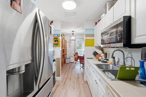 Купить виллу или дом в Спринг-Хилл, Флорида 7 комнат, 89.19м2, № 2092309 - фото 28