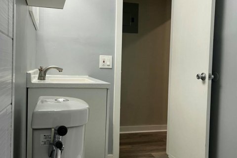 Appartement à louer à Oakland Park, Floride: 1 chambre, 144.37 m2 № 2246425 - photo 5