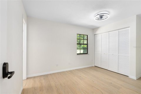 House in Palm Coast, Florida 3 bedrooms, 160.07 sq.m. № 1900783 - photo 20