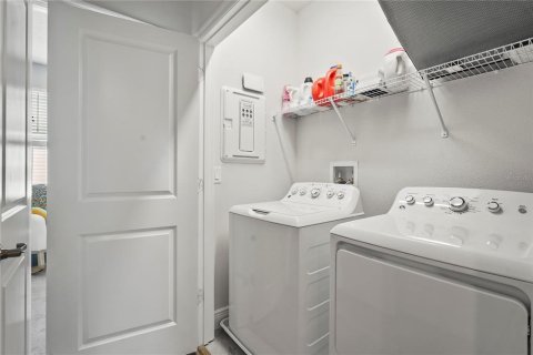 Купить виллу или дом в Сарасота, Флорида 7 комнат, 192.31м2, № 2152292 - фото 12
