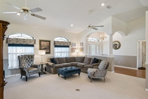 Casa en venta en Leesburg, Florida, 3 dormitorios, 212.37 m2 № 2341522 - foto 4