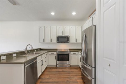 Casa en alquiler en Oviedo, Florida, 4 dormitorios, 241.45 m2 № 1899621 - foto 14
