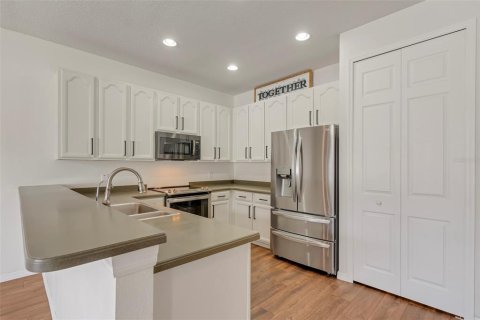 Casa en alquiler en Oviedo, Florida, 4 dormitorios, 241.45 m2 № 1899621 - foto 13