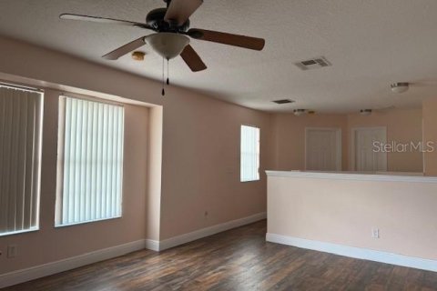 Casa en venta en Orlando, Florida, 4 dormitorios, 221.48 m2 № 2351745 - foto 24