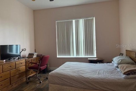 Casa en venta en Orlando, Florida, 4 dormitorios, 221.48 m2 № 2351745 - foto 17