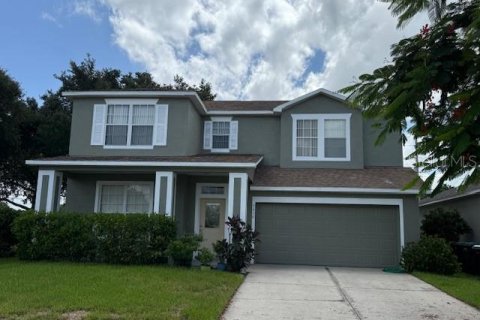 House in Orlando, Florida 4 bedrooms, 221.48 sq.m. № 2351745