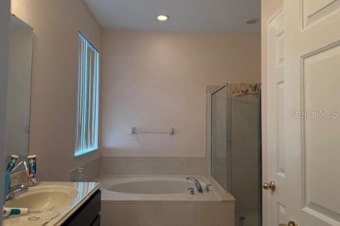 Casa en venta en Orlando, Florida, 4 dormitorios, 221.48 m2 № 2351745 - foto 14