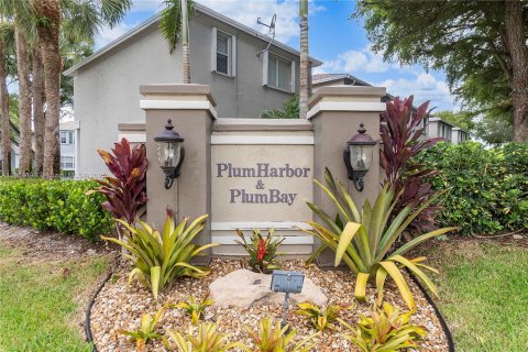 House in Tamarac, Florida 2 bedrooms, 128.3 sq.m. № 1970560 - photo 28