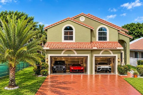 Villa ou maison à vendre à Boynton Beach, Floride: 5 chambres, 275.64 m2 № 2439403 - photo 2