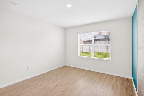 House in Kissimmee, Florida 4 bedrooms, 171.5 sq.m. № 2399178 - photo 26
