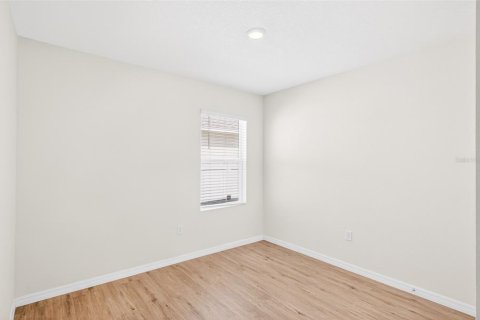 House in Kissimmee, Florida 4 bedrooms, 171.5 sq.m. № 2399178 - photo 30