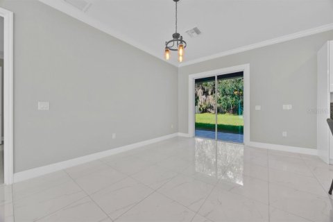 House in Leesburg, Florida 5 bedrooms, 228.63 sq.m. № 1373554 - photo 21