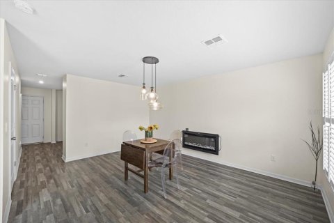 House in Palm Coast, Florida 4 bedrooms, 191.29 sq.m. № 1767904 - photo 9