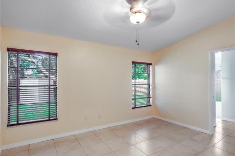 Villa ou maison à vendre à Casselberry, Floride: 2 chambres, 113.06 m2 № 1837504 - photo 8