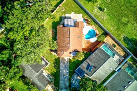 Villa ou maison à vendre à Casselberry, Floride: 2 chambres, 113.06 m2 № 1837504 - photo 27