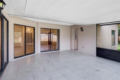 Villa ou maison à vendre à Casselberry, Floride: 2 chambres, 113.06 m2 № 1837504 - photo 19