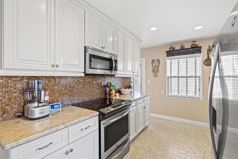 Casa en venta en Bradenton, Florida, 2 dormitorios, 93.65 m2 № 1602000 - foto 16