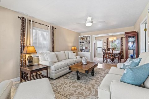 Casa en venta en Bradenton, Florida, 2 dormitorios, 93.65 m2 № 1602000 - foto 10