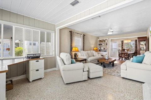 Casa en venta en Bradenton, Florida, 2 dormitorios, 93.65 m2 № 1602000 - foto 8