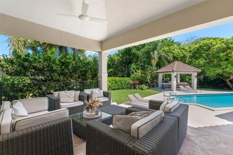 Villa ou maison à vendre à Pinecrest, Floride: 5 chambres, 455.78 m2 № 1925497 - photo 8