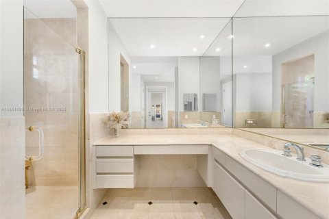 Villa ou maison à vendre à Pinecrest, Floride: 5 chambres, 455.78 m2 № 1925497 - photo 24