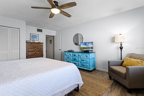 Condominio en alquiler en New Smyrna Beach, Florida, 2 dormitorios, 93.83 m2 № 1417905 - foto 11
