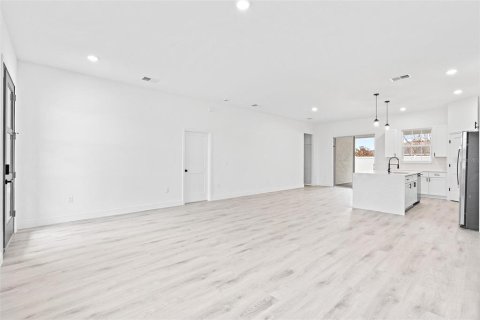 Villa ou maison à vendre à Ocala, Floride: 4 chambres, 189.52 m2 № 2234213 - photo 3