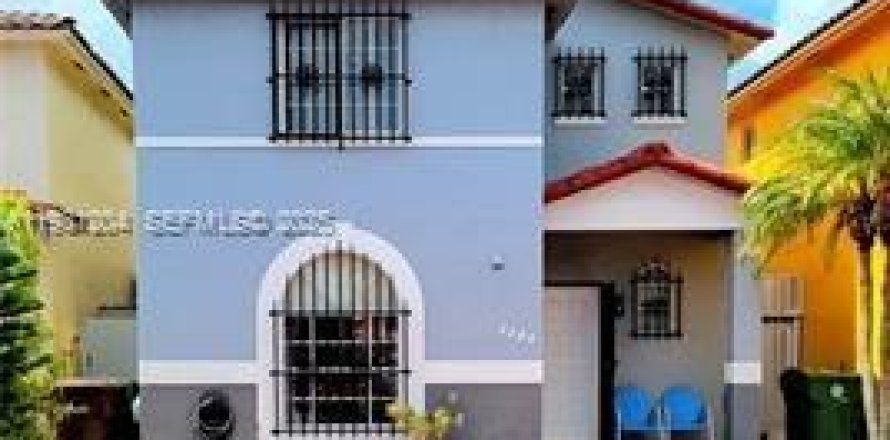 Таунхаус в Хайалиа, Флорида 3 спальни, 133.78м2 № 1989645