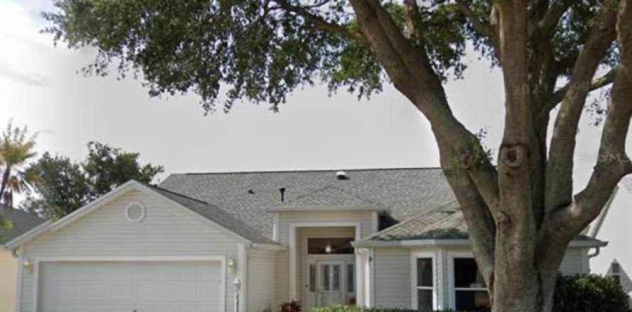 House in The Villages, Florida 3 bedrooms, 189.89 sq.m. № 1421385