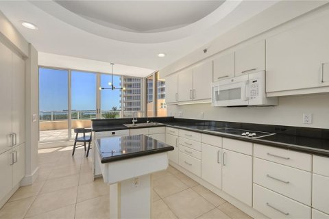 Купить кондоминиум в Лонгбоут-Ки, Флорида 9 комнат, 271.74м2, № 1907315 - фото 18