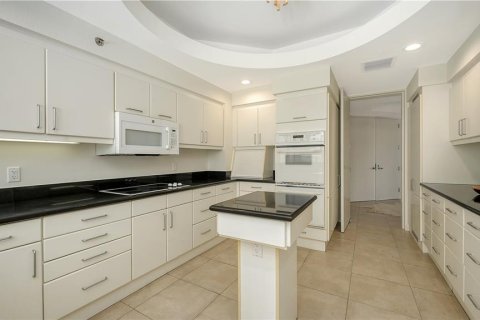 Купить кондоминиум в Лонгбоут-Ки, Флорида 9 комнат, 271.74м2, № 1907315 - фото 19