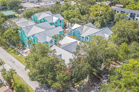 Condominio en alquiler en Tampa, Florida, 2 dormitorios, 73.11 m2 № 1744420 - foto 10