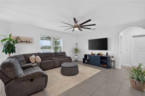 Casa en venta en Odessa, Florida, 5 dormitorios, 242.01 m2 № 2358847 - foto 5