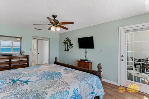 Copropriété à vendre à Madeira Beach, Floride: 2 chambres, 111.48 m2 № 1882772 - photo 22