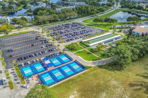 Condominio en venta en Deerfield Beach, Florida, 1 dormitorio, 68.56 m2 № 1991002 - foto 26