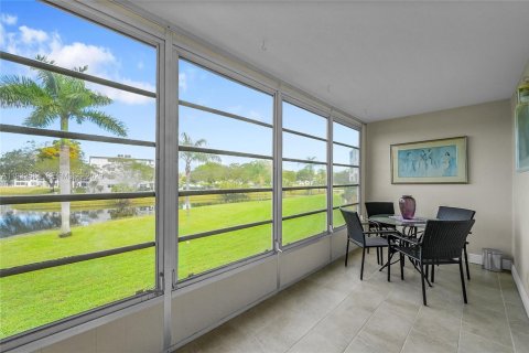 Condominio en venta en Deerfield Beach, Florida, 1 dormitorio, 68.56 m2 № 1991002 - foto 14