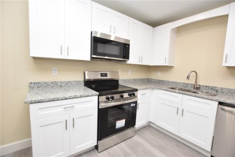 Appartement à louer à Lakeland, Floride: 3 chambres, 102.94 m2 № 2389011 - photo 4
