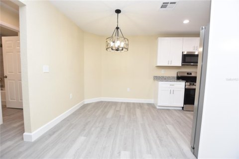 Appartement à louer à Lakeland, Floride: 3 chambres, 102.94 m2 № 2389011 - photo 12