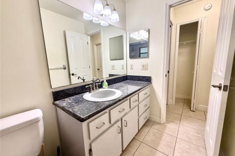 Casa en venta en Deltona, Florida, 3 dormitorios, 163.14 m2 № 2157117 - foto 28