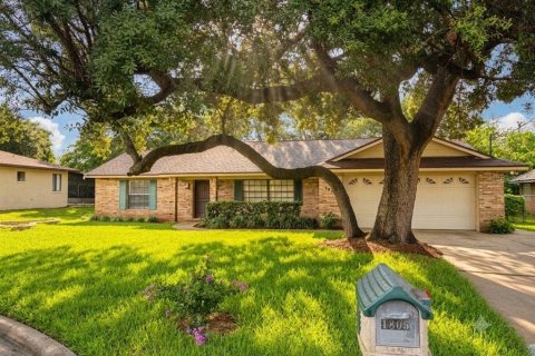 Casa en venta en Deltona, Florida, 3 dormitorios, 163.14 m2 № 2157117 - foto 2
